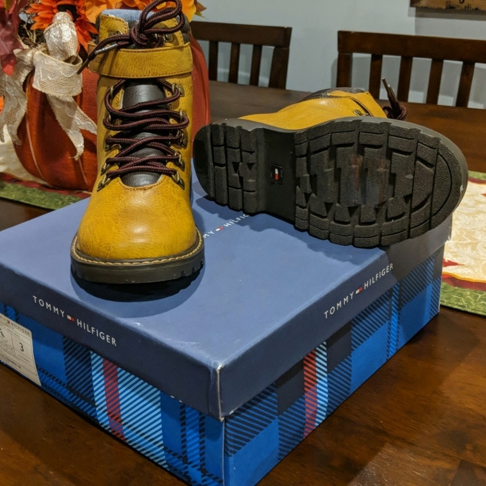 Boys Boots